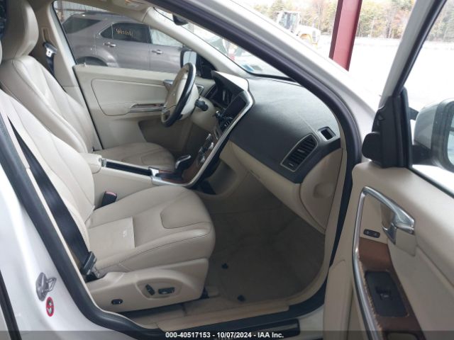 YV4612RK2G2813312 Volvo Xc60 T5 Premier