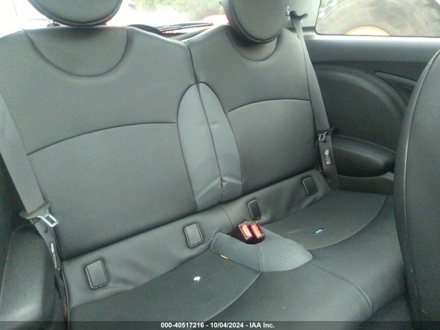 2007 MINI COOPER WMWMF33547TL77896 Photo 7