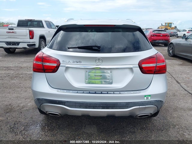 WDCTG4EB1KU012058 Mercedes-Benz GLA 250