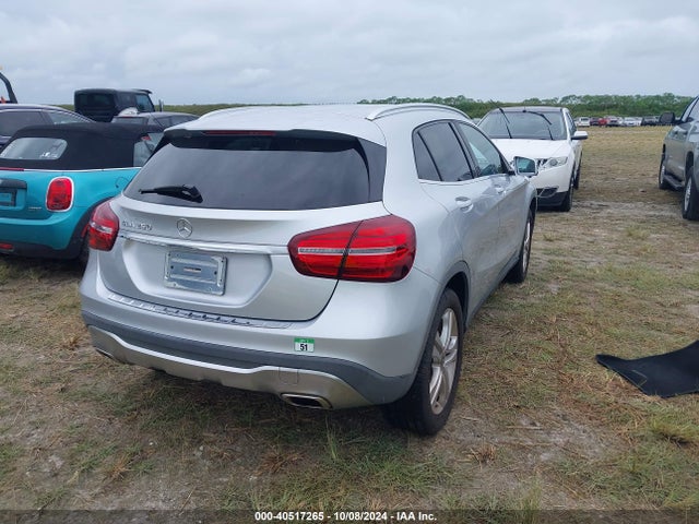 WDCTG4EB1KU012058 Mercedes-Benz GLA 250