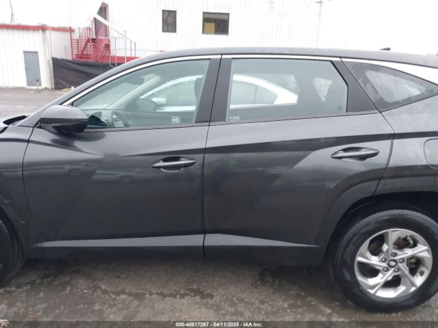 5NMJA3AE1NH003932 Hyundai TUCSON SE