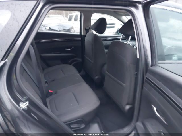 5NMJA3AE1NH003932 Hyundai TUCSON SE