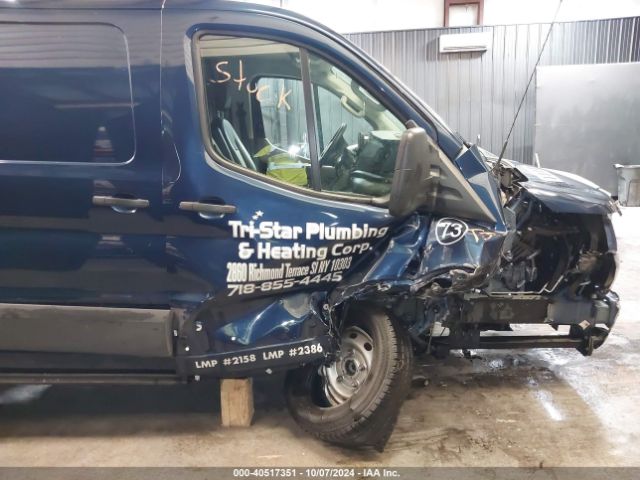 1FTBR1Y88NKA40840 Ford Transit-250 Cargo Van