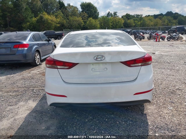 5NPD74LF8HH149923 Hyundai ELANTRA SE