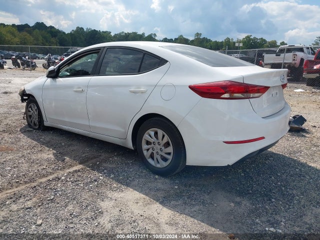 5NPD74LF8HH149923 Hyundai ELANTRA SE