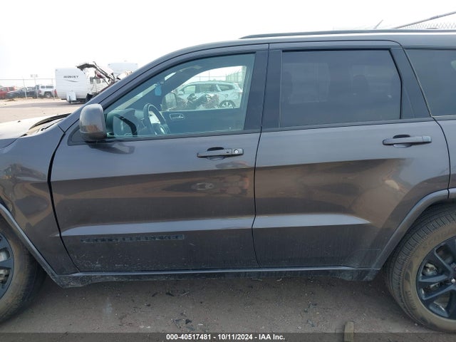 1C4RJFAG5MC668738 Jeep Grand Cherokee Laredo X 4x4
