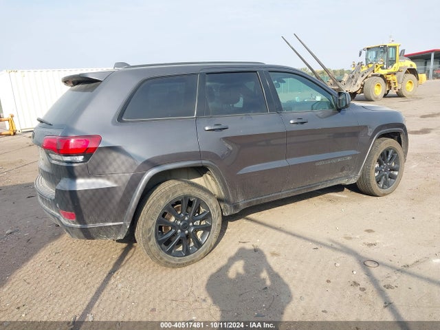 1C4RJFAG5MC668738 Jeep Grand Cherokee Laredo X 4x4