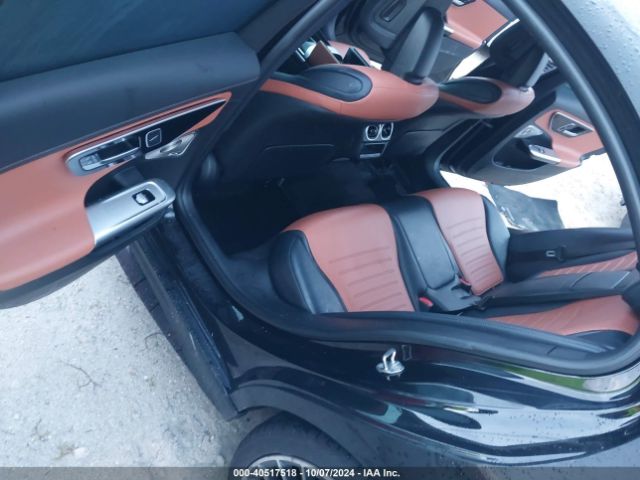 W1KAF4GB0PR142880 Mercedes-Benz C 300 Sedan