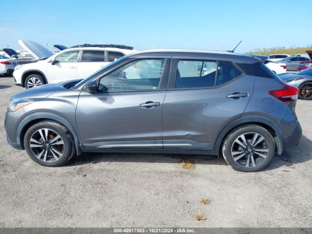 3N1CP5CU4KL522787 Nissan KICKS SR