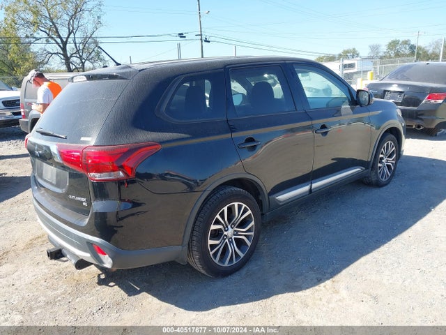 2016 MITSUBISHI OUTLANDER JA4AZ3A37GZ050186 Photo 3