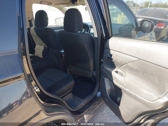 2016 MITSUBISHI OUTLANDER JA4AZ3A37GZ050186 Photo 7