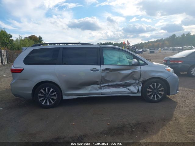 5TDDZ3DC7KS227408 Toyota Sienna Xle 7 Passenger