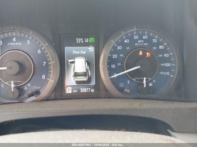 5TDDZ3DC7KS227408 Toyota Sienna Xle 7 Passenger