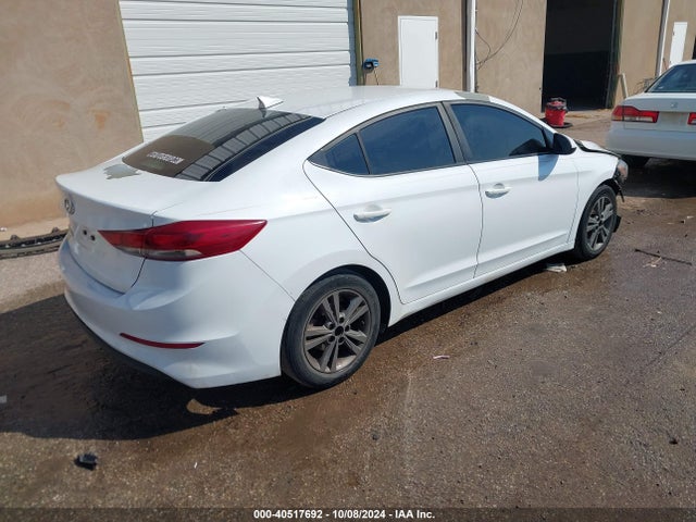 5NPD84LF1JH285006 Hyundai ELANTRA SEL