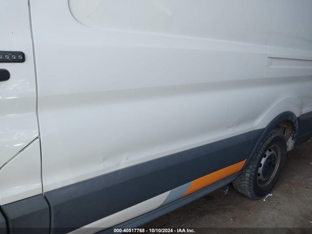 Ford Transit-150 2017 1FTYE1CM8HKB57073 Image 18