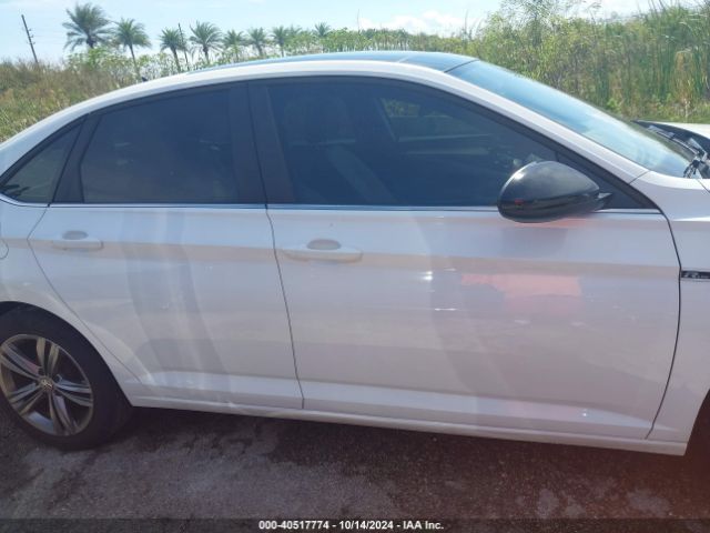 3VWN57BU7MM014865 Volkswagen Jetta 1.4t R-line/1.4t S
