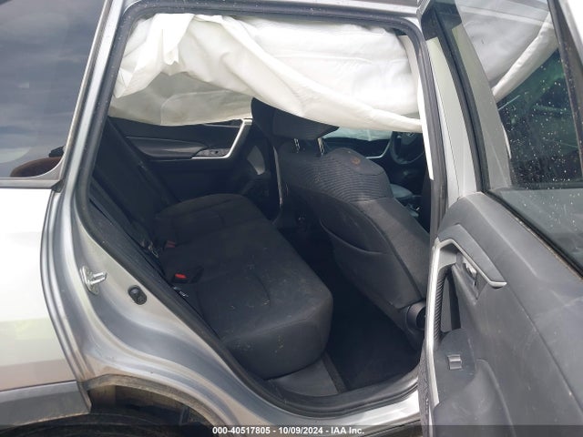 Toyota RAV4 LE 2019 2T3H1RFV4KW029006 Image 8