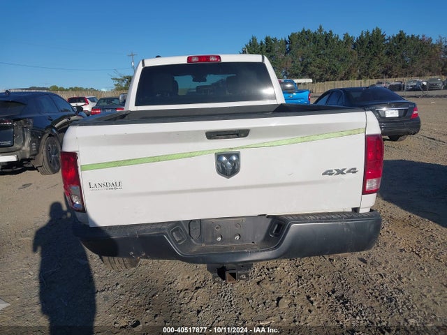 1C6RR7ST2NS245396 RAM 1500 Classic Tradesman  4x4 6'4 Box