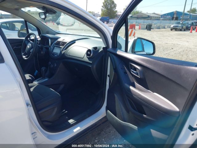 KL7CJKSB7GB585630 Chevrolet Trax 1ls