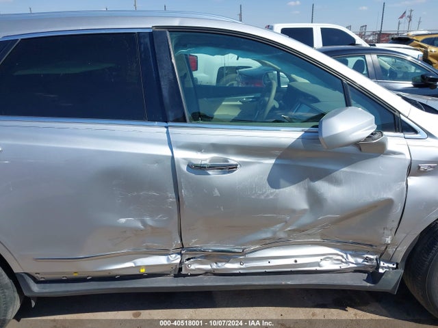 1GYKNDRS4JZ214597 Cadillac XT5 LUXURY