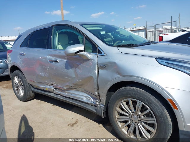 1GYKNDRS4JZ214597 Cadillac XT5 LUXURY