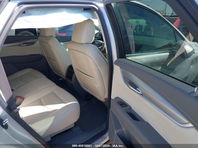 1GYKNDRS4JZ214597 Cadillac XT5 LUXURY