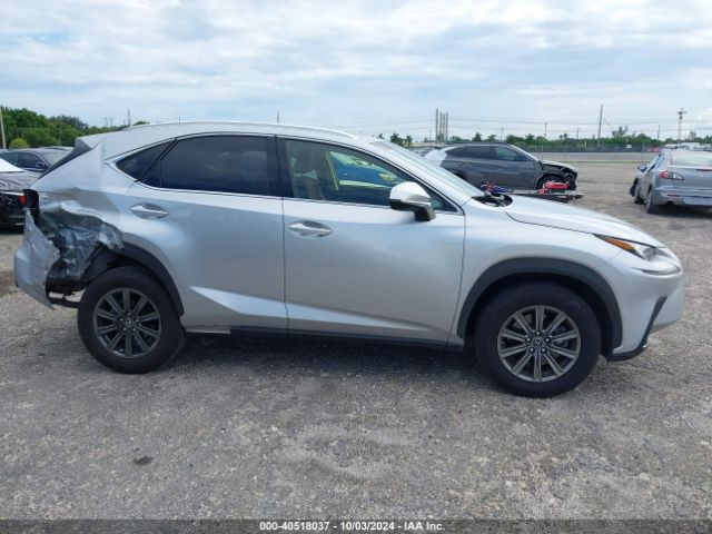 JTJYARBZ9K2126975 Lexus NX 300