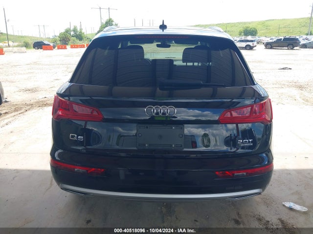 WA1BNAFYXJ2122958 Audi Q5 2.0t Premium/2.0t Tech Premium