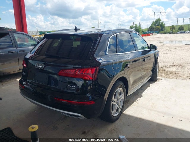 WA1BNAFYXJ2122958 Audi Q5 2.0t Premium/2.0t Tech Premium
