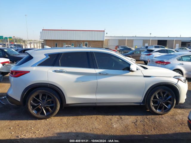 3PCAJ5M12KF105239 Infiniti Qx50 Essential