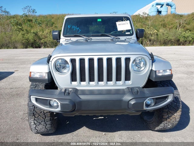 1C4HJXEN6NW251400 Jeep Wrangler Unlimited Sahara 4x4
