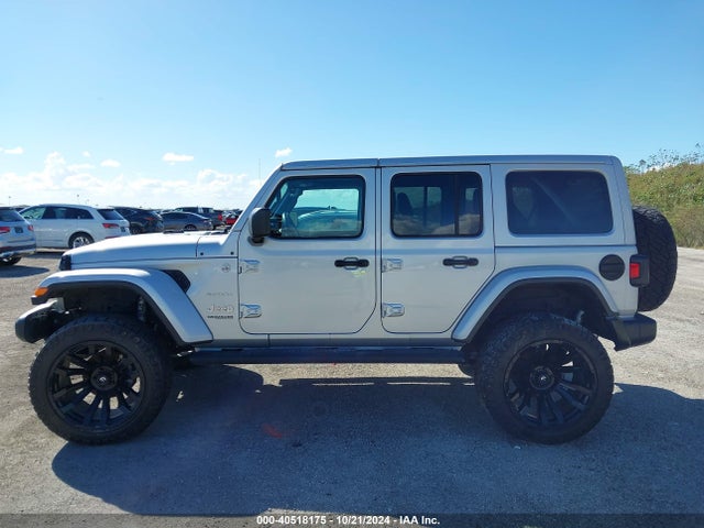 1C4HJXEN6NW251400 Jeep Wrangler Unlimited Sahara 4x4