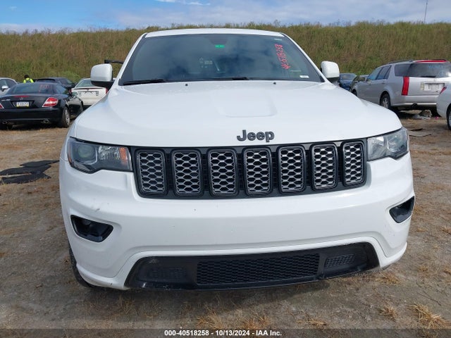 1C4RJEAG8NC154099 Jeep Grand Cherokee Wk Laredo X 4x2