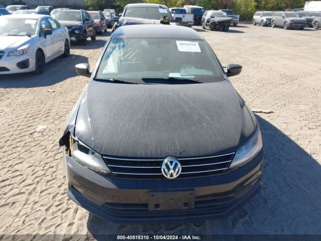 3VWD17AJ4HM302623 Volkswagen Jetta 1.8t Sport