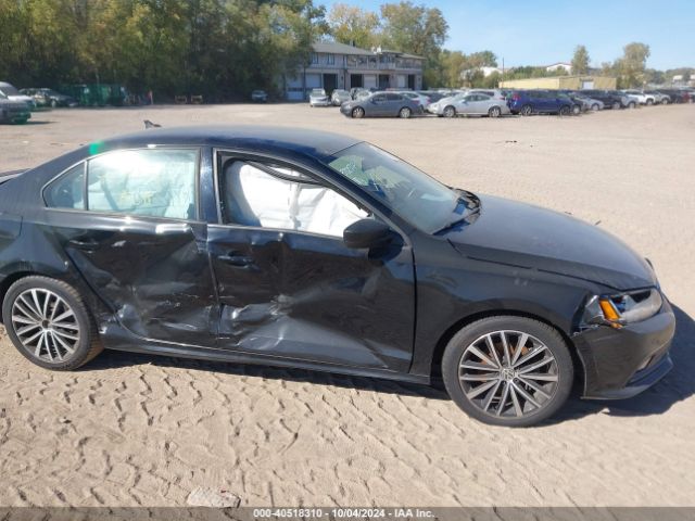 3VWD17AJ4HM302623 Volkswagen Jetta 1.8t Sport