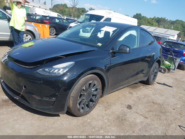 2022 TESLA MODEL Y 7SAYGDEE8NF429568 Photo 1