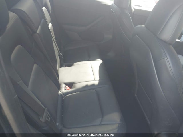 2022 TESLA MODEL Y 7SAYGDEE8NF429568 Photo 7