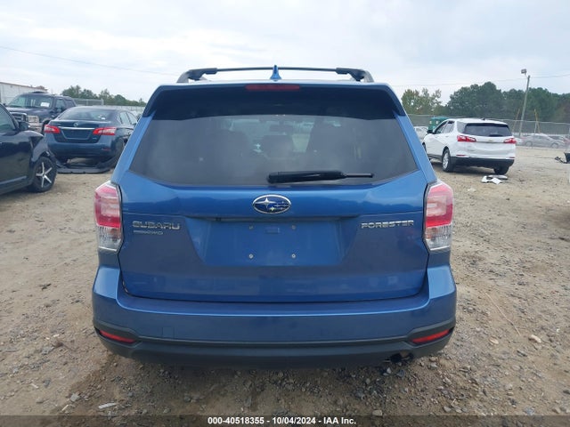 Subaru Forester 2.5i Premium 2018 JF2SJAGC8JH554838 Image 17