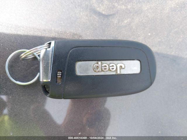 3C4NJCCB4KT653048 Jeep Compass Limited Fwd