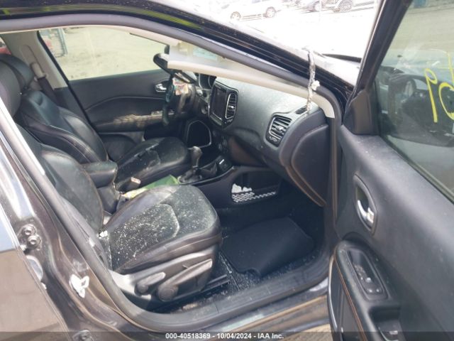 3C4NJCCB4KT653048 Jeep Compass Limited Fwd
