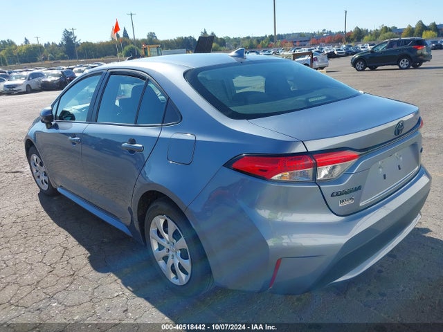 Toyota COROLLA LE 2022 5YFEPMAE0NP282379 Image 3