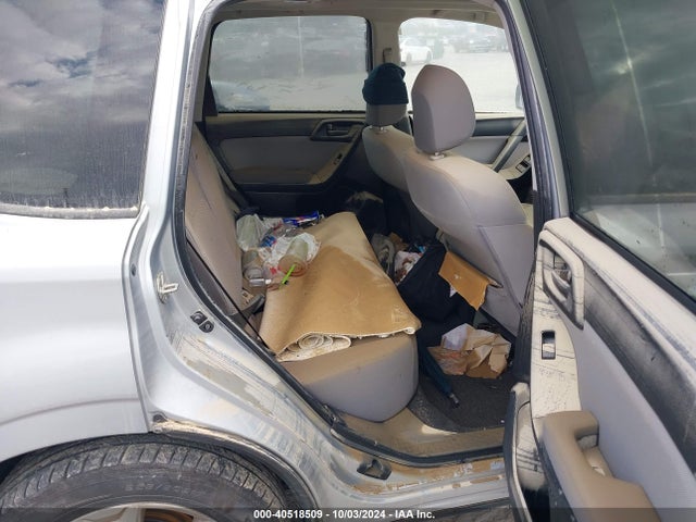 JF2SJADC9EH527562 Subaru Forester 2.5i Premium