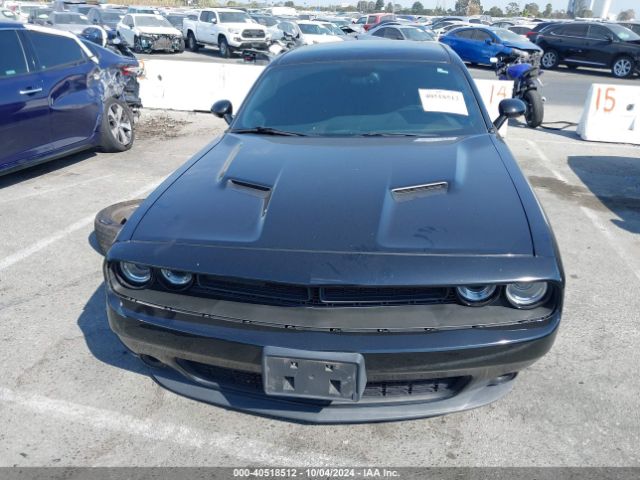 2C3CDZAG8GH236651 Dodge Challenger Sxt