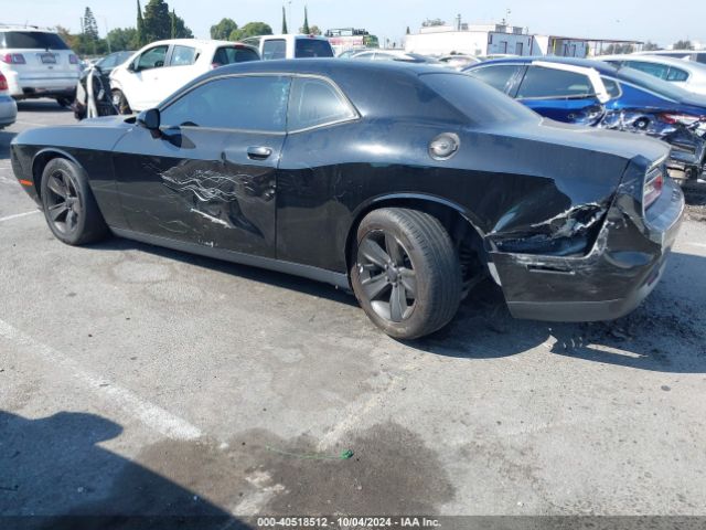 2C3CDZAG8GH236651 Dodge Challenger Sxt