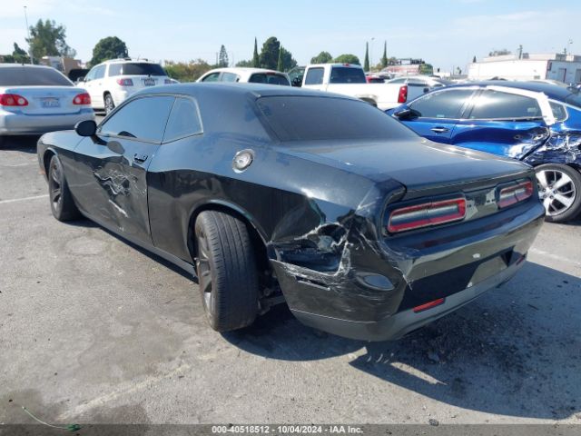 2C3CDZAG8GH236651 Dodge Challenger Sxt