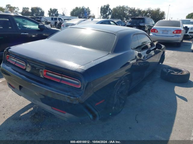 2C3CDZAG8GH236651 Dodge Challenger Sxt
