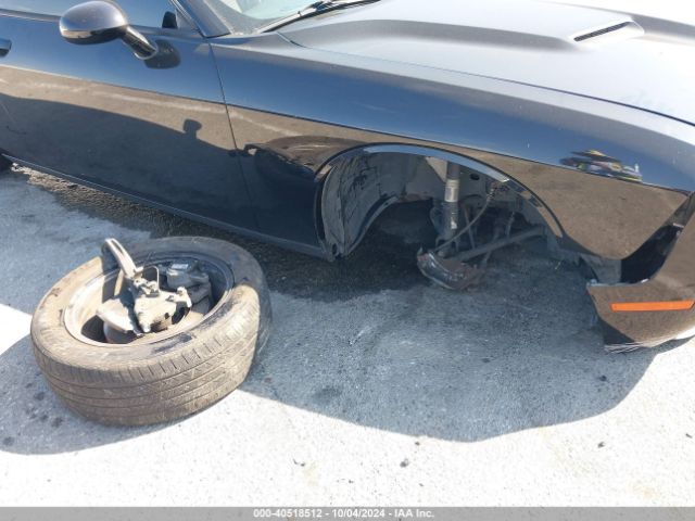 2C3CDZAG8GH236651 Dodge Challenger Sxt