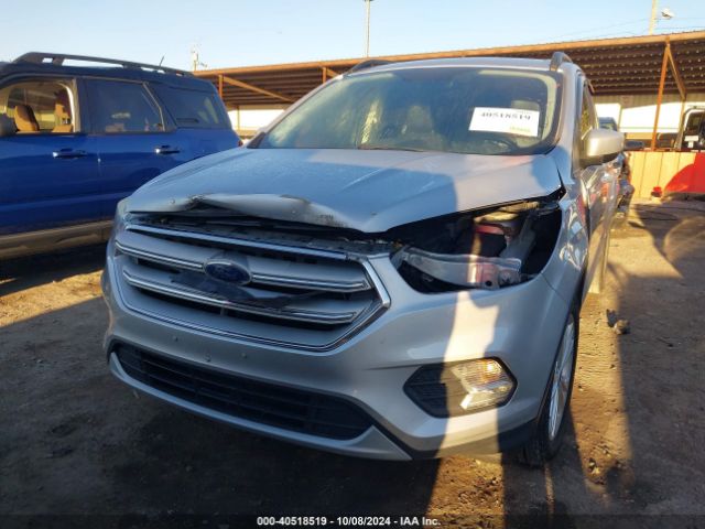 1FMCU0HD3JUA03747 Ford ESCAPE SEL