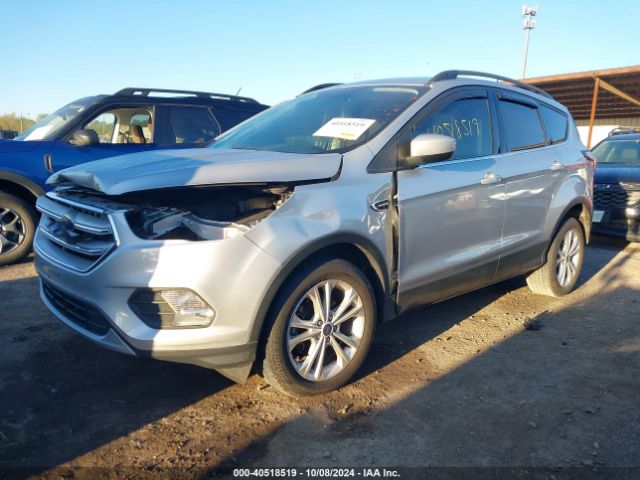 1FMCU0HD3JUA03747 Ford ESCAPE SEL