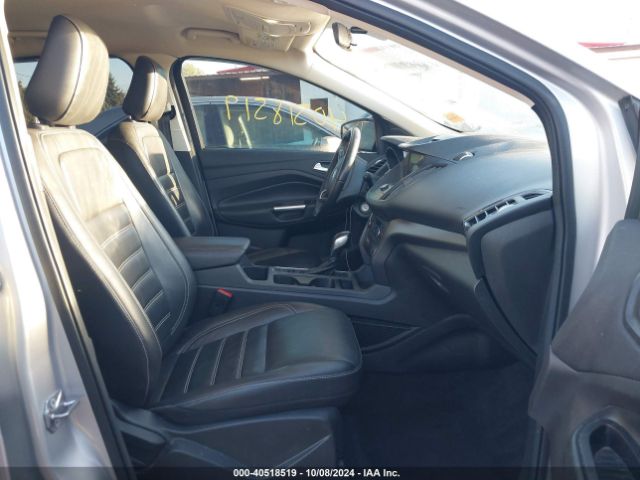 1FMCU0HD3JUA03747 Ford ESCAPE SEL